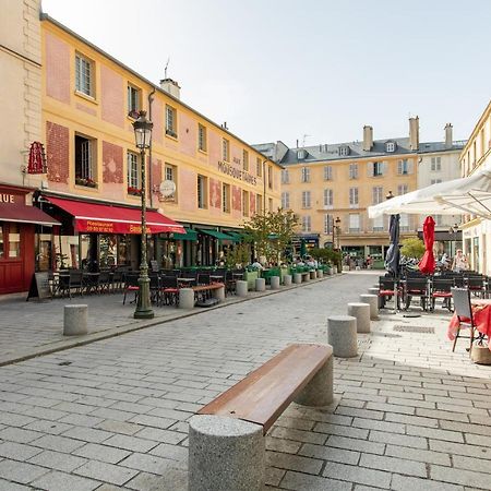 Charming Apartment In The Heart Of Versailles Exterior photo