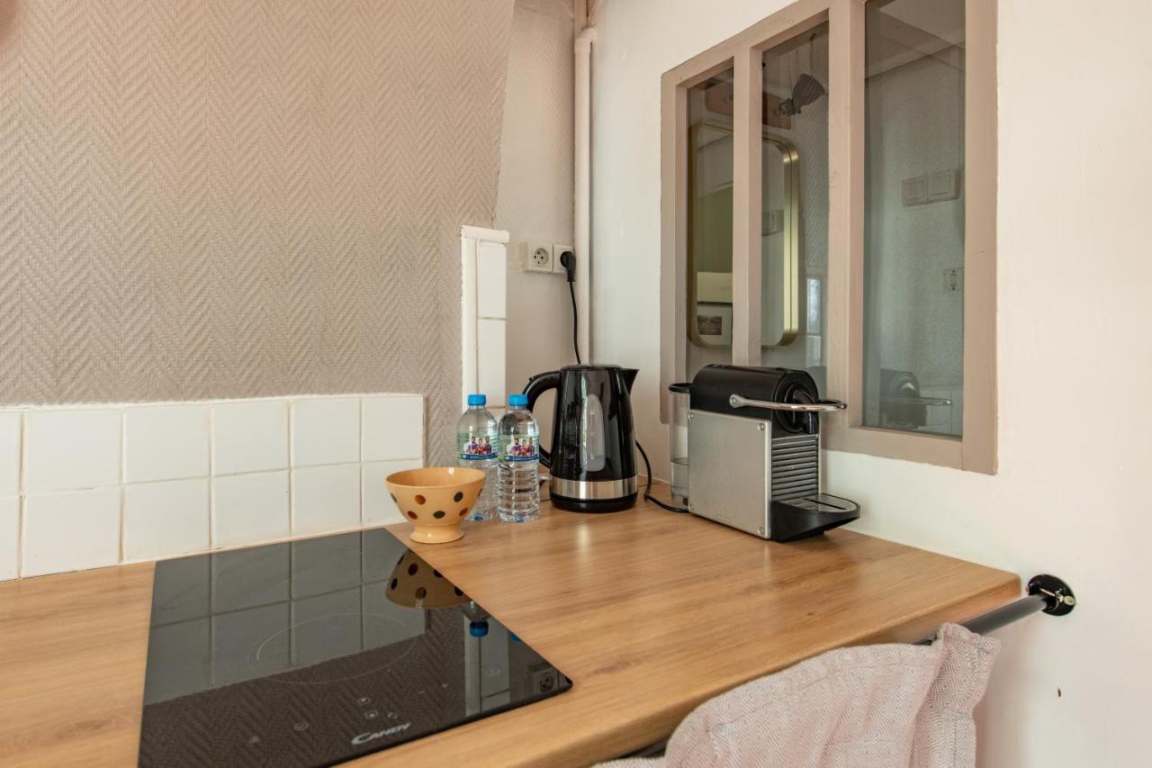 Charming Apartment In The Heart Of Versailles Exterior photo